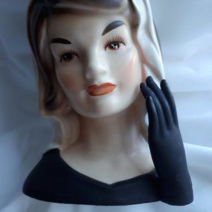 Mourning Jacqueline Kennedy Onassis Lady's Head Vase- very collectible. EUC